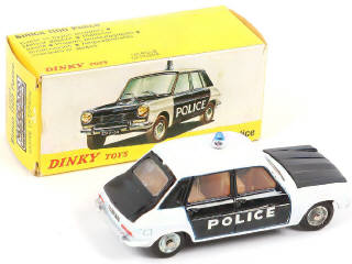 Lot 332 - DINKY TOYS (FRANCE) (1)