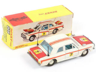 Lot 292 - DINKY TOYS (GB) (1)