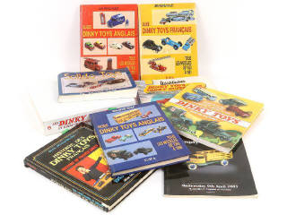 Lot 2 - DIVERS (9)