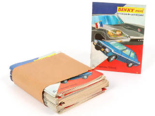 Lot 327 - DINKY TOYS (FRANCE) (1)