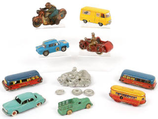 Lot 101 - DIVERS (10)