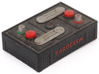 Lot 113 - DIVERS (6)