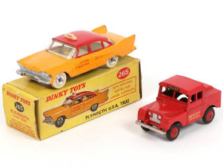 Lot 249 - DINKY TOYS (GB) (2)