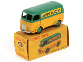 Lot 278 - DINKY TOYS (FRANCE) (1)