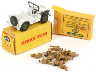 Lot 252 - DINKY TOYS (GB) (2)