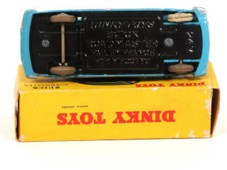 Lot 265 - DINKY TOYS (FRANCE) (1)
