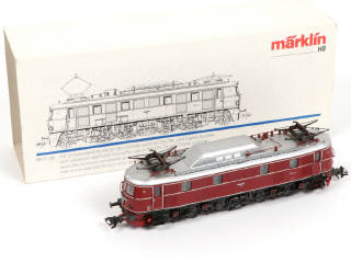 Lot 46 - MÄRKLIN 'HO' (ALLEMAGNE) (1)