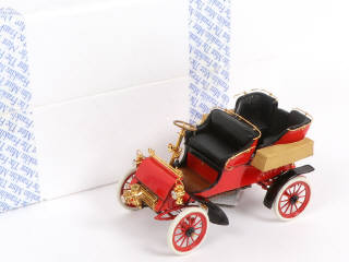 Lot 84 - FRANKLIN MINT (USA) (1)