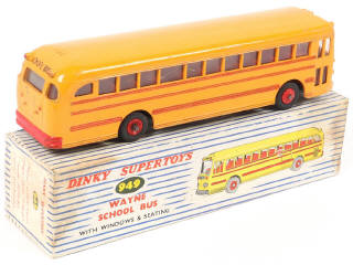 Lot 289 - DINKY TOYS (GB) (1)