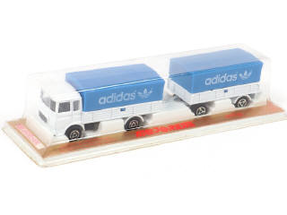 Lot 251 - MAJORETTE (FRANCE) (1)