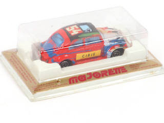 Lot 213 - MAJORETTE (FRANCE) (1)