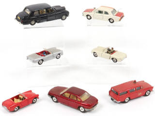 Lot 304 - DINKY TOYS (GB) (7)