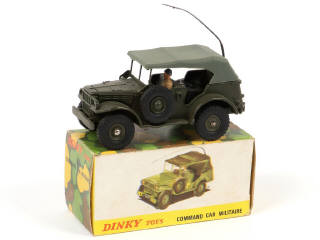 Lot 319 - DINKY TOYS (FRANCE) (1)