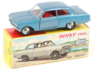Lot 317 - DINKY TOYS (FRANCE) (1)
