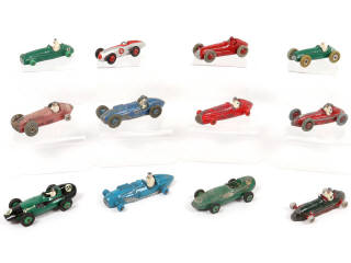 Lot 309 - DINKY TOYS (GB) (12)