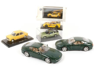 Lot 81 - DIVERS (6)