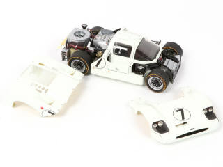 Lot 39 - EXOTO (USA) (1)