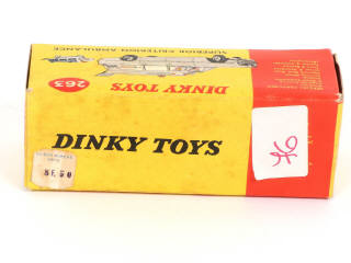 Lot 305 - DINKY TOYS (GB) (1)