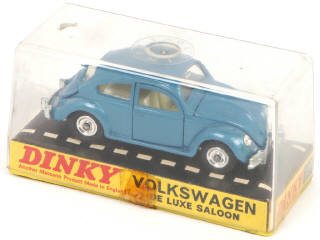 Lot 335 - DINKY TOYS (GB) (2)