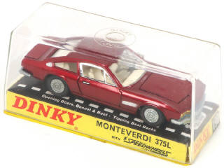 Lot 324 - DINKY TOYS (GB) (2)