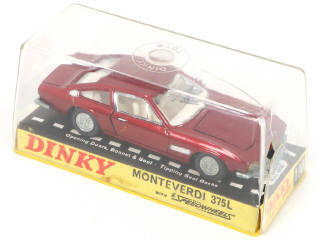 Lot 329 - DINKY TOYS (GB) (2)