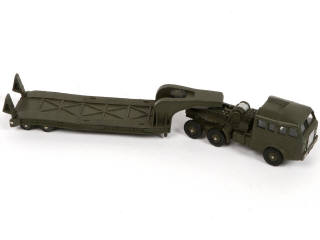 Lot 360 - DINKY TOYS (FRANCE) (1)