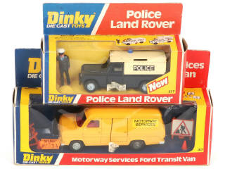 Lot 333 - DINKY TOYS (GB) (2)