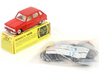 Lot 271 - DINKY TOYS (FRANCE) (2)