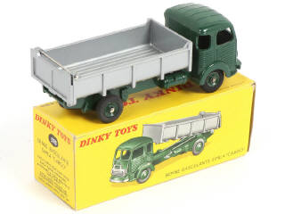Lot 237 - DINKY TOYS (FRANCE) (1)