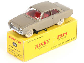 Lot 222 - DINKY TOYS (FRANCE) (1)