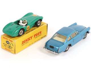Lot 263 - DINKY TOYS (FRANCE) (2)