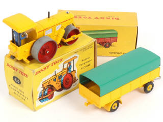 Lot 284 - DINKY TOYS (FRANCE) (2)