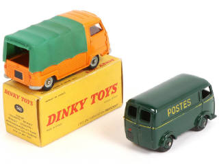 Lot 275 - DINKY TOYS (FRANCE) (2)