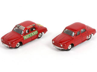 Lot 187 - DINKY TOYS (GB) (2)