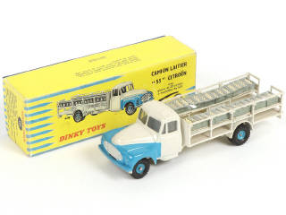 Lot 242 - DINKY TOYS (FRANCE) (1)