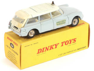 Lot 388 - DINKY TOYS (FRANCE) (1)