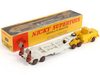 Lot 240 - NICKYTOYS (INDE) (1)