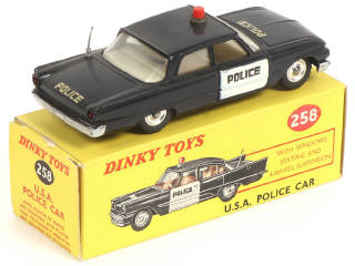 Lot 276 - DINKY TOYS (GB) (1)