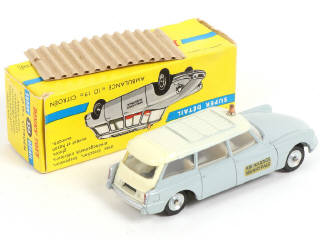 Lot 389 - DINKY TOYS (FRANCE) (1)
