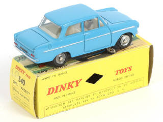Lot 426 - DINKY TOYS (FRANCE) (1)