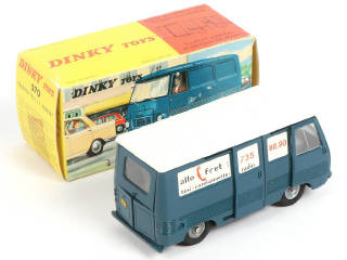 Lot 464 - DINKY TOYS (FRANCE) (1)