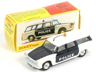 Lot 419 - DINKY TOYS (FRANCE) (1)