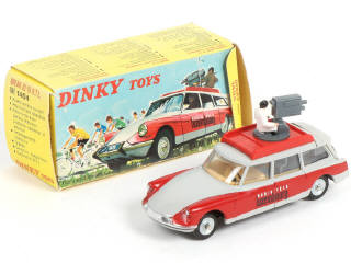 Lot 393 - DINKY TOYS (FRANCE) (1)