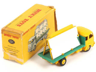 Lot 476 - DINKY TOYS (FRANCE) (1)