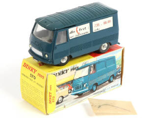 Lot 465 - DINKY TOYS (FRANCE) (1)