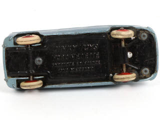 Lot 375 - DINKY TOYS (FRANCE) (1)