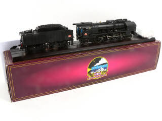 Lot 9 - M.T.H (USA) (1)