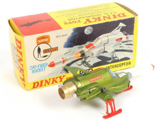 Lot 300 - DINKY TOYS (GB) (1)