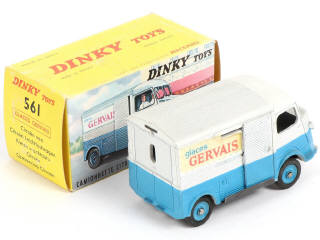 Lot 454 - DINKY TOYS (FRANCE) (1)