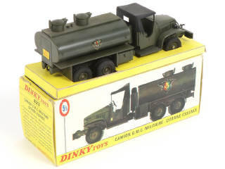 Lot 496 - DINKY TOYS (FRANCE) (1)